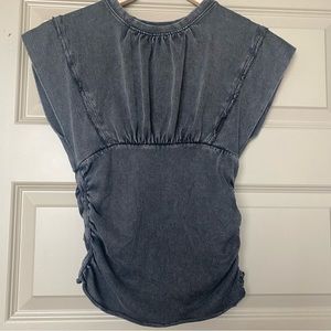 We the Free short sleeved grey top stone washed distressed, Medium